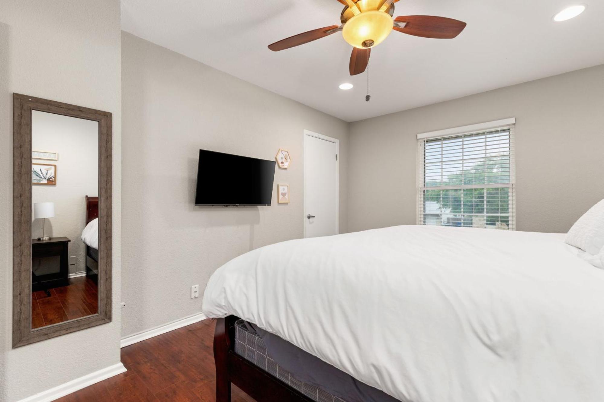 סן אנטוניו Spacious 4 Bedroom With Pool-Minutes To Seaworld And Lackland Afb מראה חיצוני תמונה