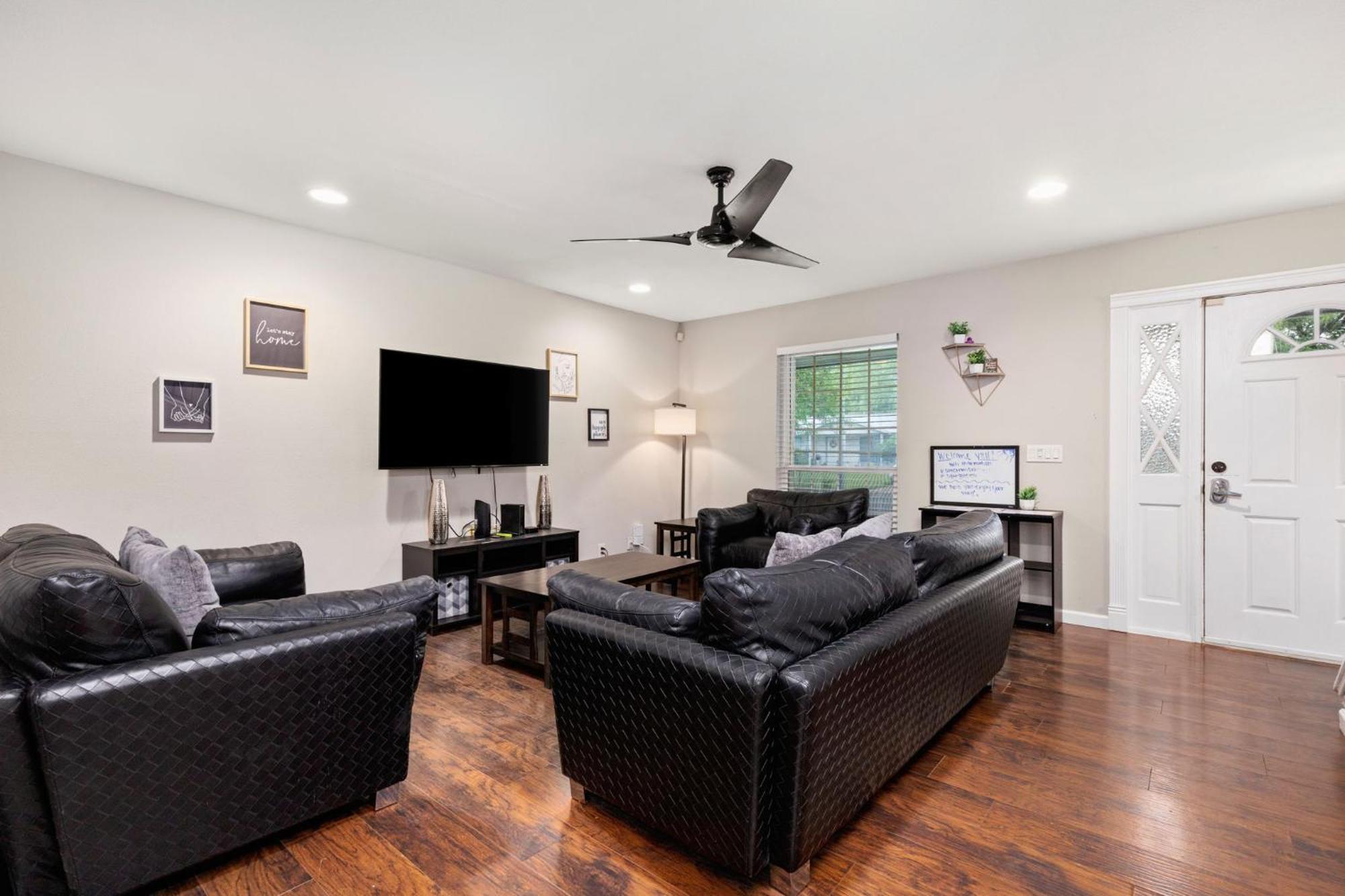 סן אנטוניו Spacious 4 Bedroom With Pool-Minutes To Seaworld And Lackland Afb מראה חיצוני תמונה